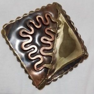 Brass Square Brouch Woman With Waves Vintage G4